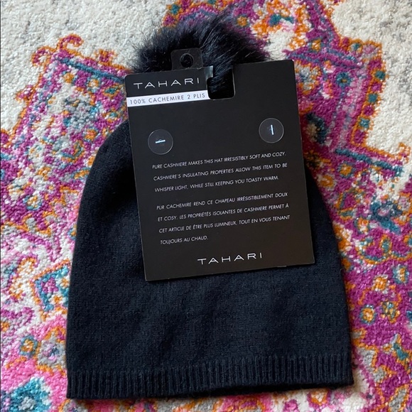 Tahari 100% Cashmere Black Beanie NWT - Picture 2 of 3